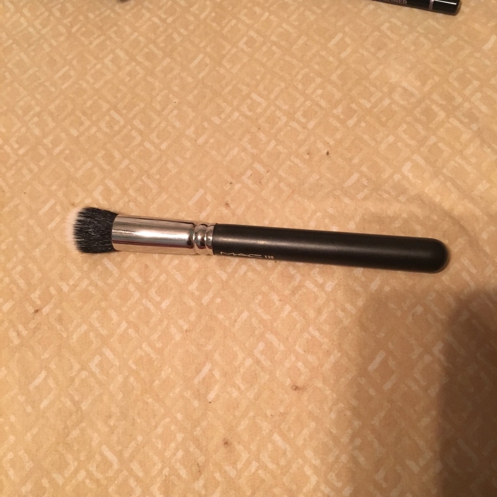Mac 130 Brush